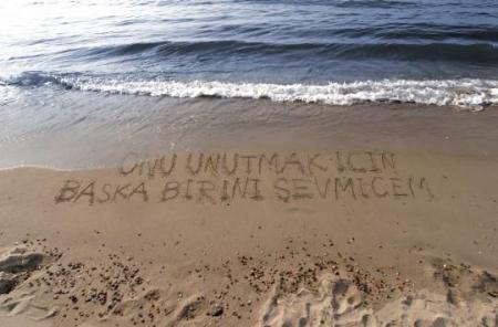 BIR ASK HIKAYESI
